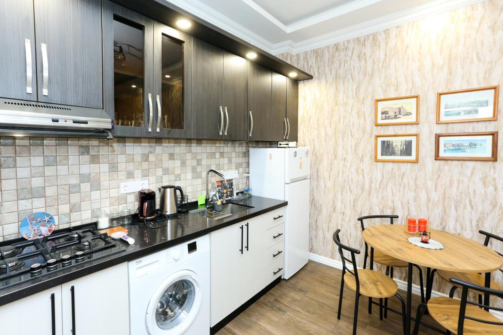 Apartment In Old *