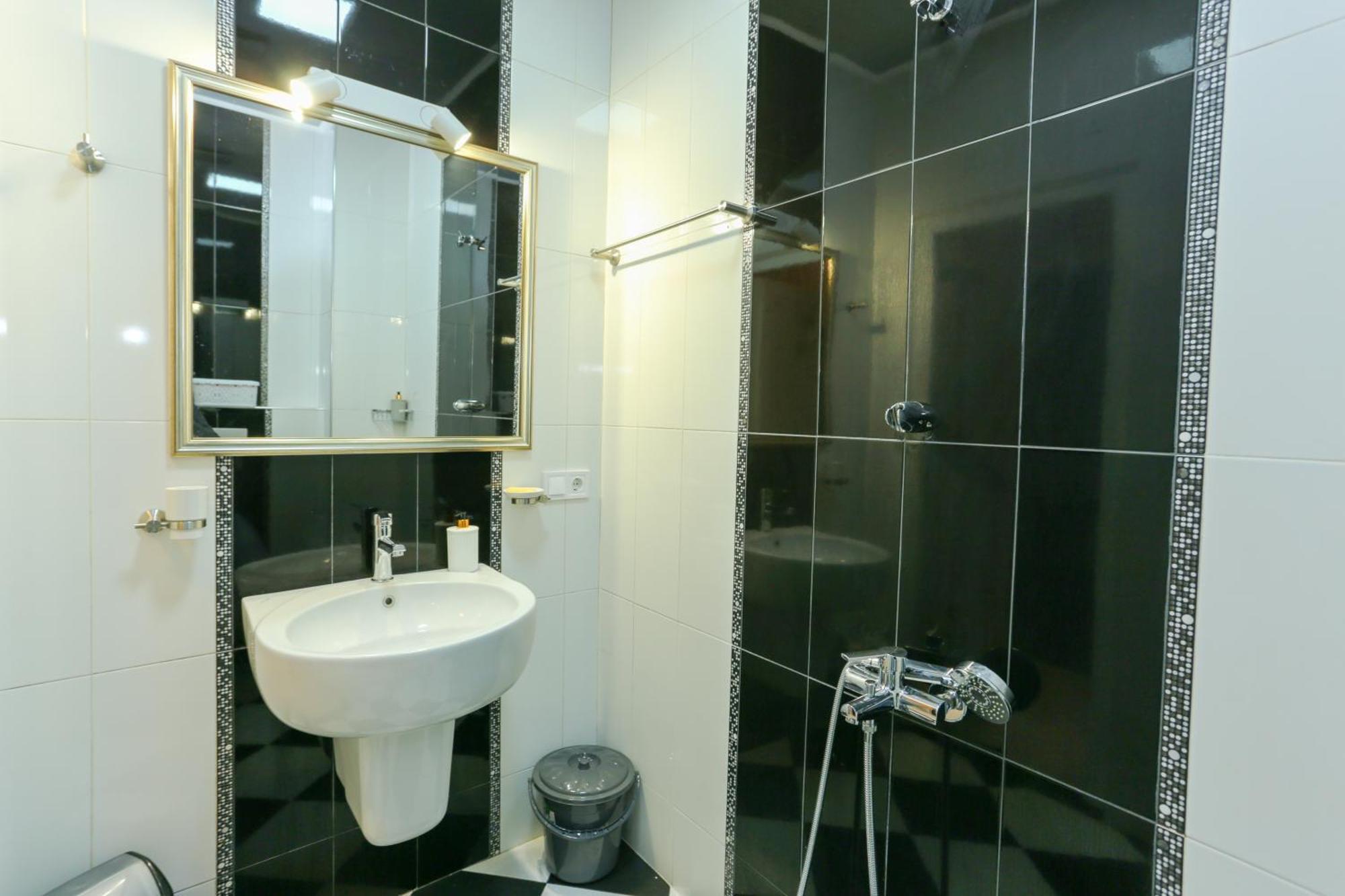 Apartment In Old Batumi